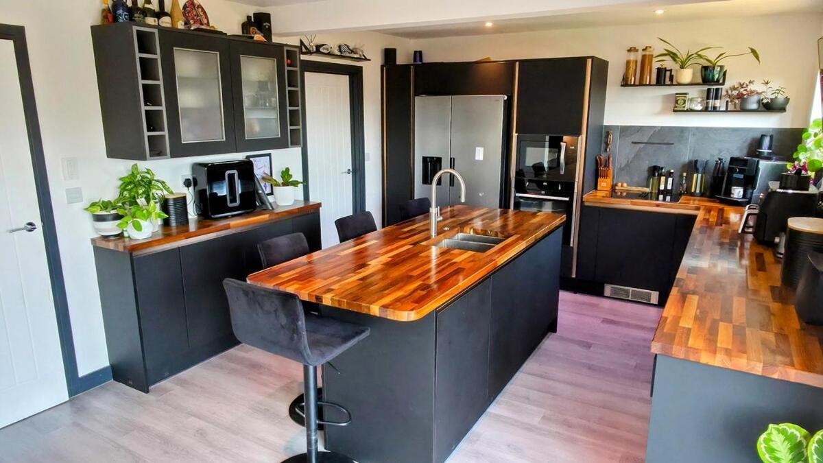 Stylish, Modern *
