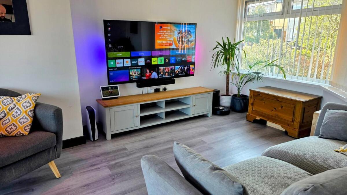 Stylish, Modern Holiday home